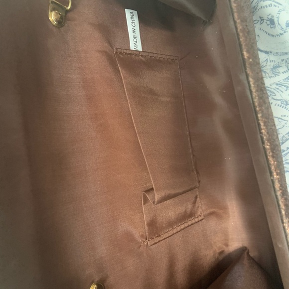 Handbag - Picture 2 of 2